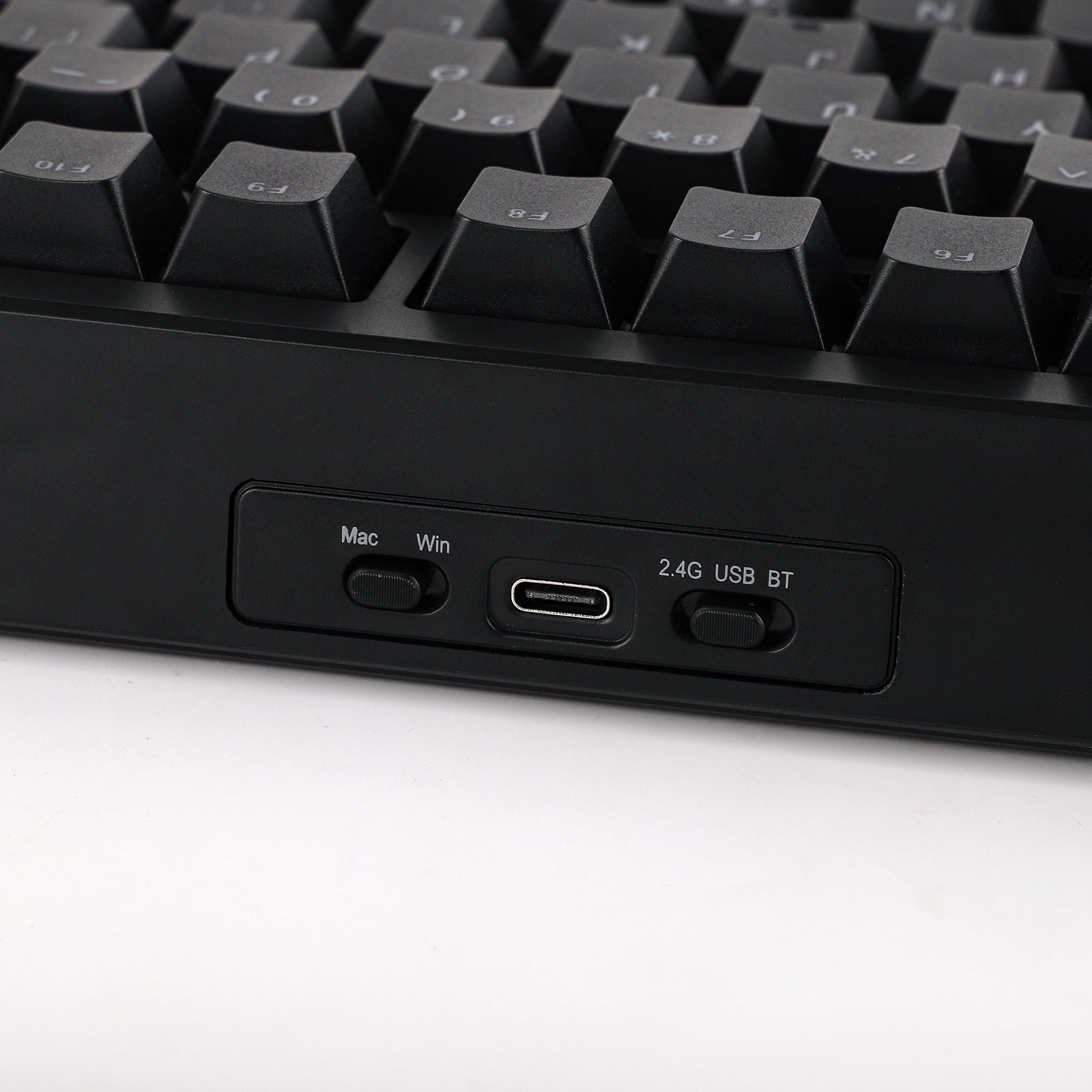 EPOMAKER G84 Tri-Mode VIA Mechanical Keyboard